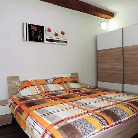 Tara Apartment Ljubljana